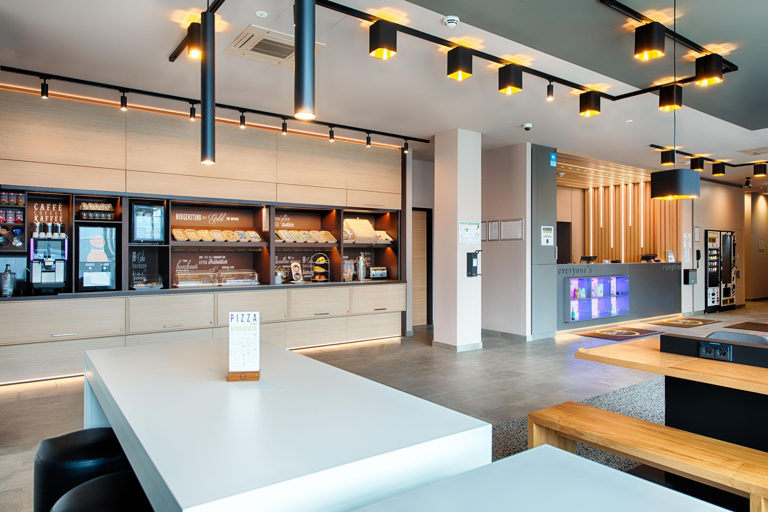 Stuttgart-neckarhafen Hotel Stuttgart