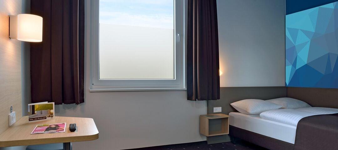 Stuttgart-neckarhafen Hotel 3*