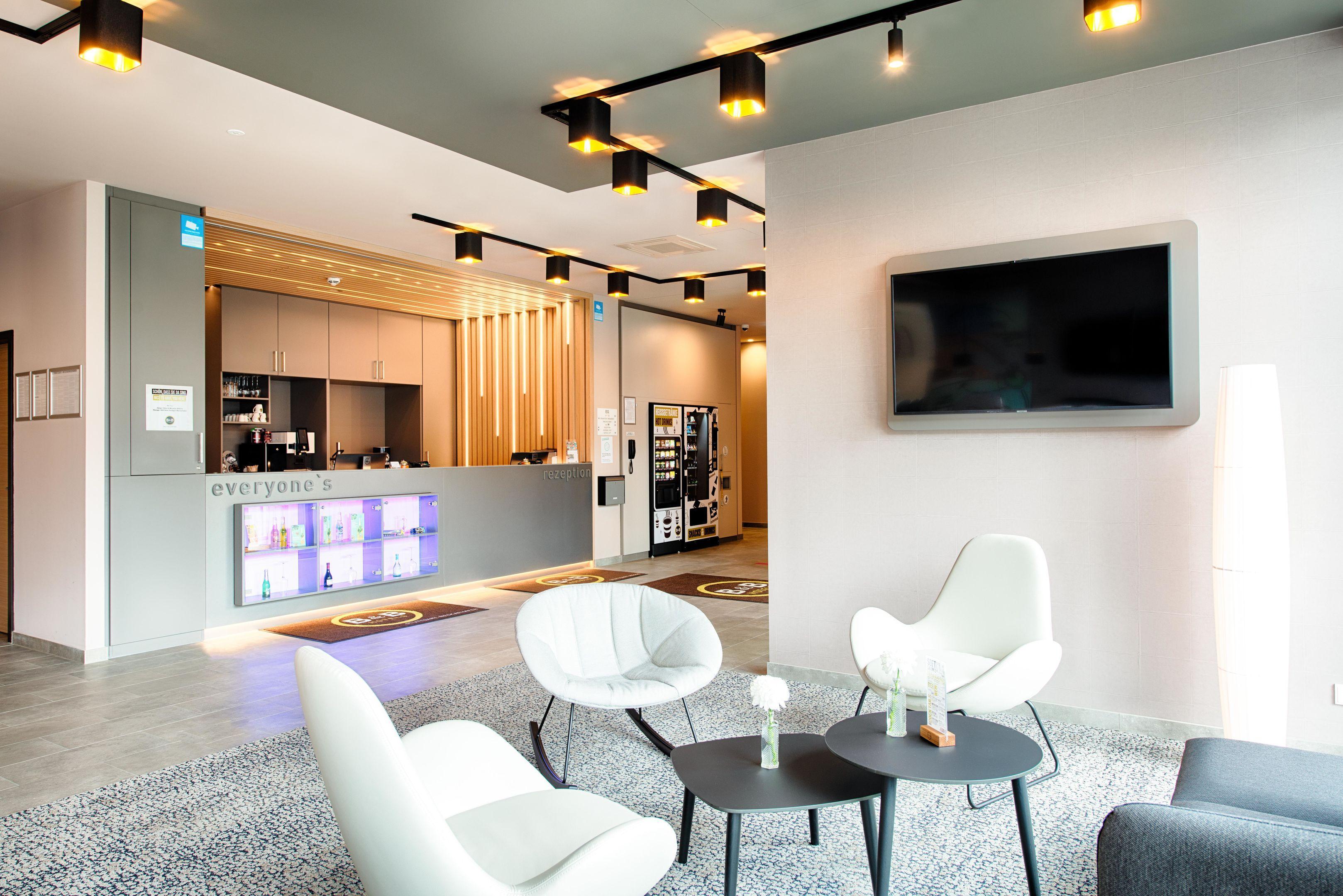 Stuttgart-neckarhafen Hotel 3*